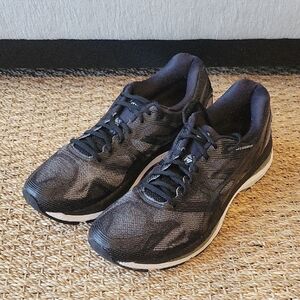 Asics Men's Black and Gray Athletic Shoes Gel Nimbus 19 Size 11